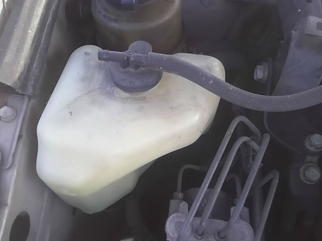 2004 2005 2006 Lexus ES330, Toyota Camry Coolant Overflow Reservoir Tank Japan built 6 cylinder