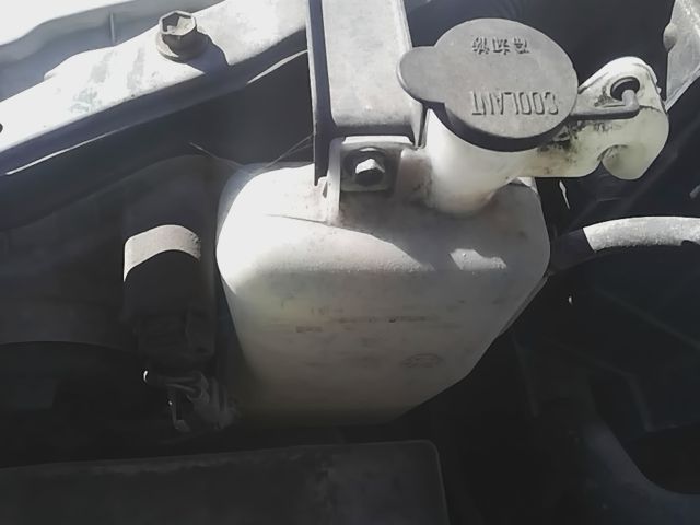 2000 thru 2006 Toyota Tundra Coolant Overflow Reservoir Tank 4.0L