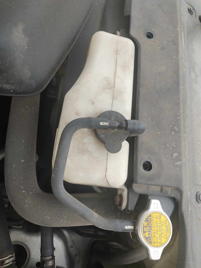 2003 thru 2009 Lexus GX470, Toyota 4 Runner, Toyota FJ Cruiser Coolant Overflow Reservoir Tank