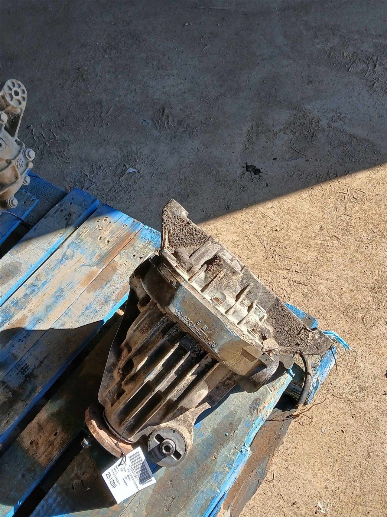 2002 thru 2010 Ford Explorer, Mercury Mountaineer, Merkur Aviator Carrier Assembly