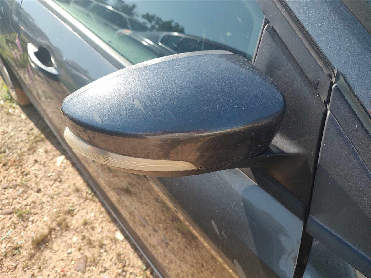 2015 2016 2017 2018 Ford Focus, Ford Focus RS Right Passenger Side View Door Mirror power R