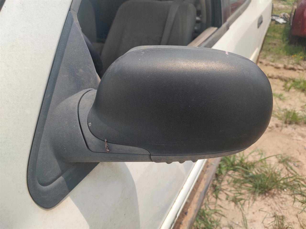 2002 thru 2009 Chevrolet Trailblazer, GMC Envoy, Isuzu Ascender, Chevrolet Trailblazer EXT and 3 more Left Driver Side View