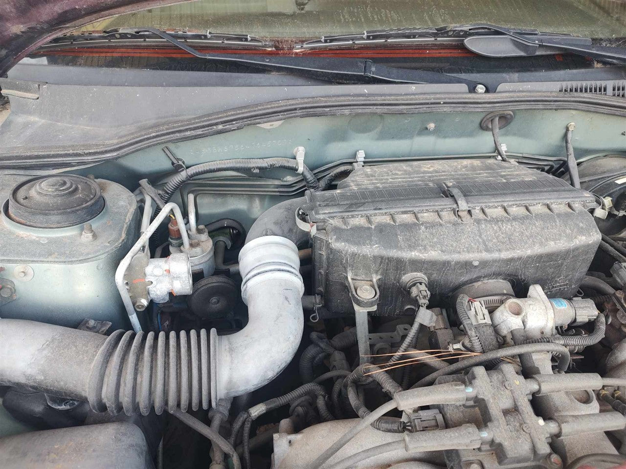 2003 2004 2005 2006 Subaru Baja, Subaru Legacy Air Cleaner Intake Filter Box 2.5L