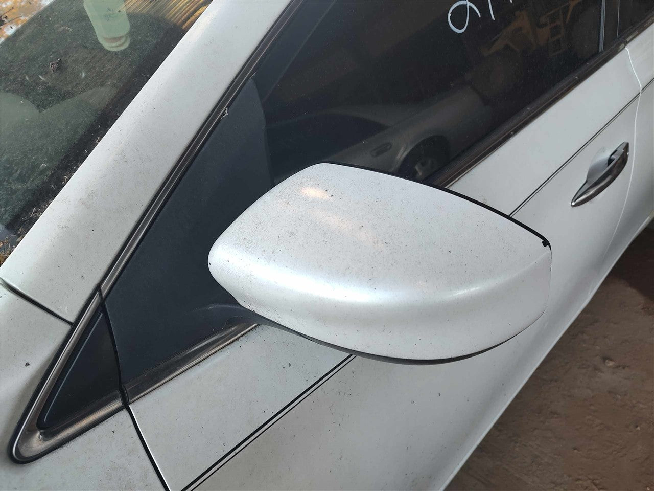 2016 2017 2018 2019 Nissan Sentra Left Driver Side View Door Mirror Power without turn signal non heated L