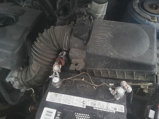 2002 thru 2008 Toyota Corolla, Toyota Matrix Air Cleaner Intake Filter Box 4 Cylinder 1ZZFE engine